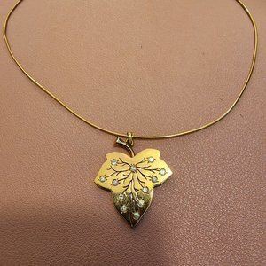 14K Yellow Gold Maple Leaf Pendant Set with 12 Diamonds